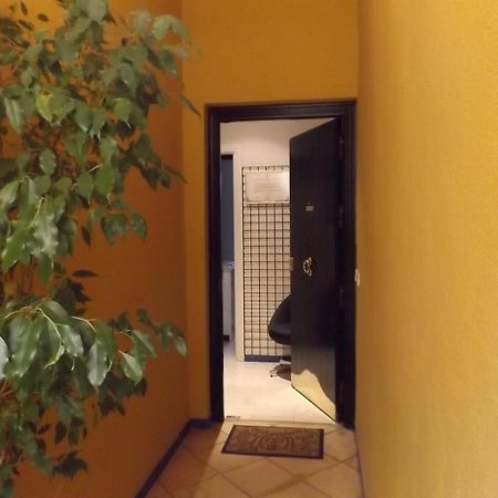 Alameda Donkey Parking Apartment Sevilla Bagian luar foto