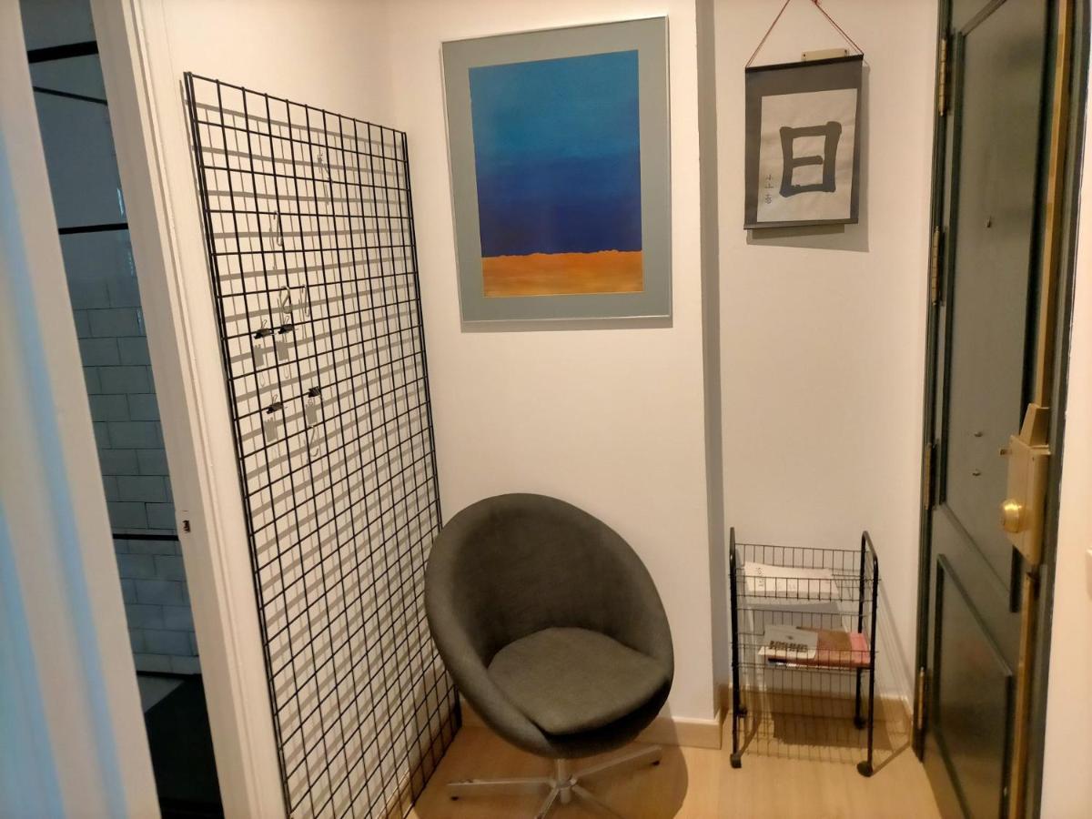 Alameda Donkey Parking Apartment Sevilla Bagian luar foto